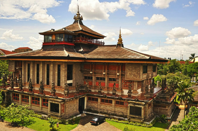 Top Jakarta Travel Attractions Nobody Should Miss
